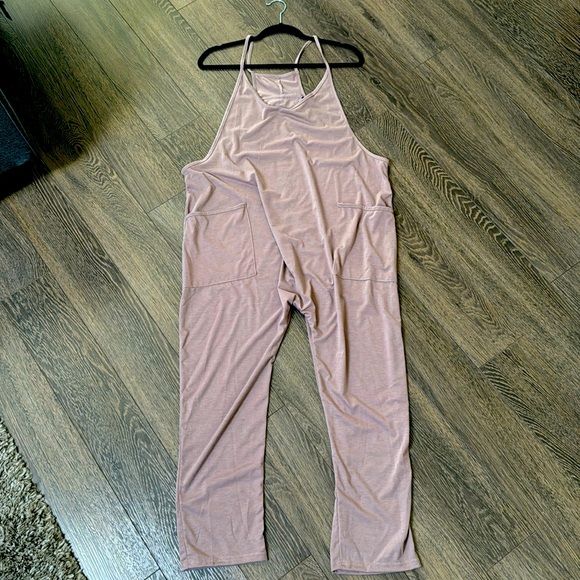 Women’s Romper - one size - Picture 1 of 5